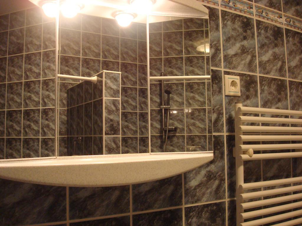 Hotel Arany Trofea Eger Kamer foto