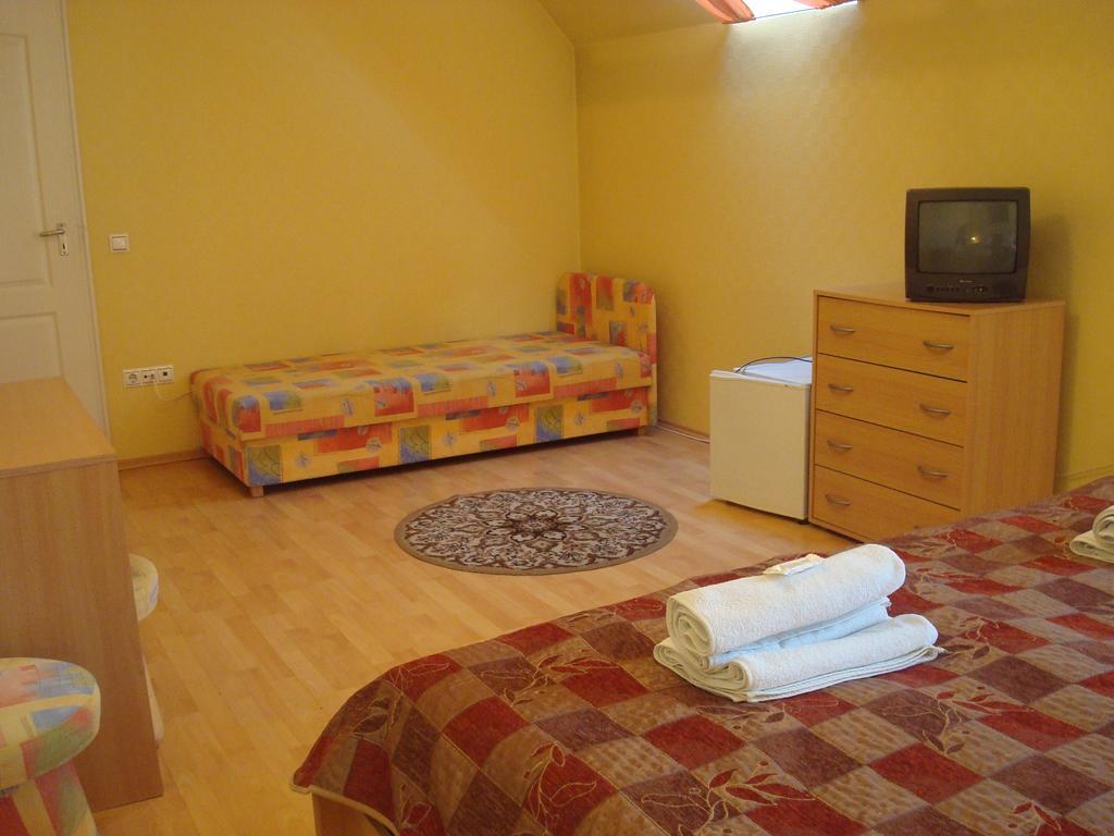 Hotel Arany Trofea Eger Kamer foto