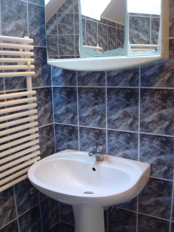 Hotel Arany Trofea Eger Buitenkant foto